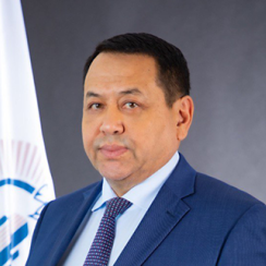 Маулен Айманбетов