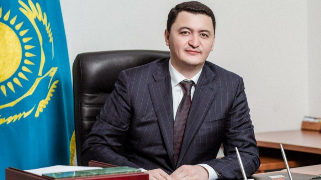 Камалжан Надыров назначен вице-министром здравоохранения Казахстана