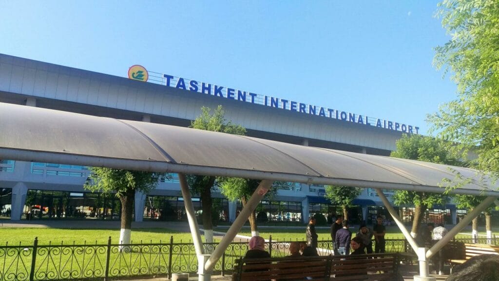 Узбекские власти решают, отдавать ли в концессию аэропорт Ташкента