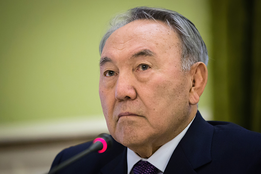 Назарбаев поручил Совбезу изучить вопрос о взятках в вузах