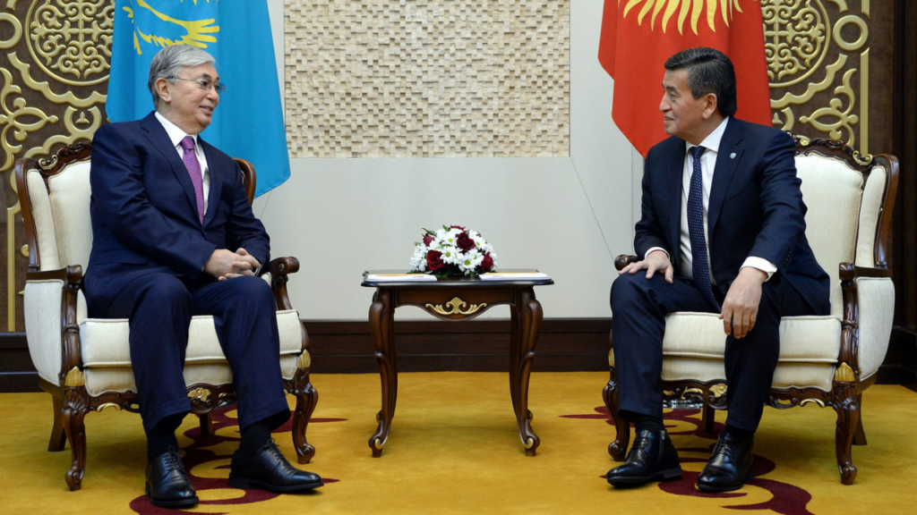 Токаев обсудил коронавирус с президентом Кыргызстана