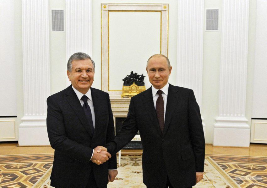 Мирзиёев и Путин провели переговоры в Москве