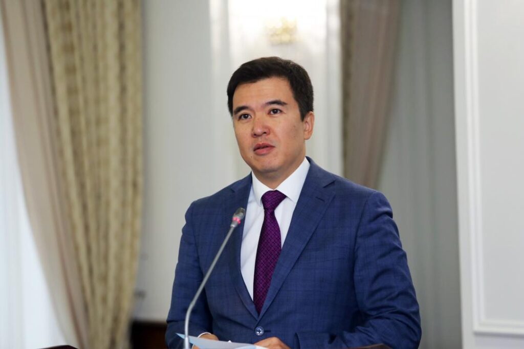 Бизнесменам Казахстана хотят упросить процедуру отчислений с ФОТ