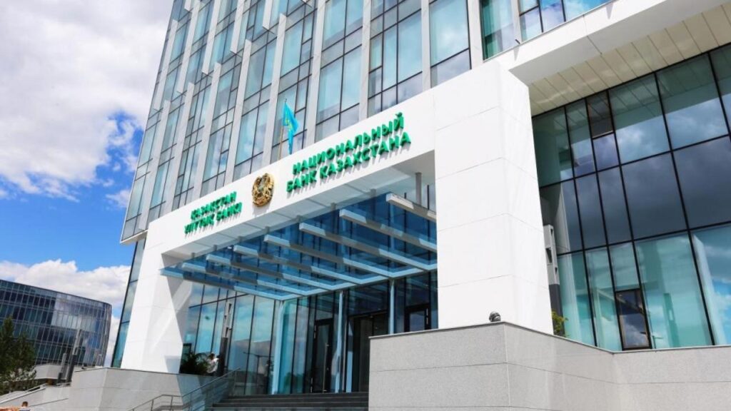 National Bank of Kazakhstan Cuts Base Rate to 9%