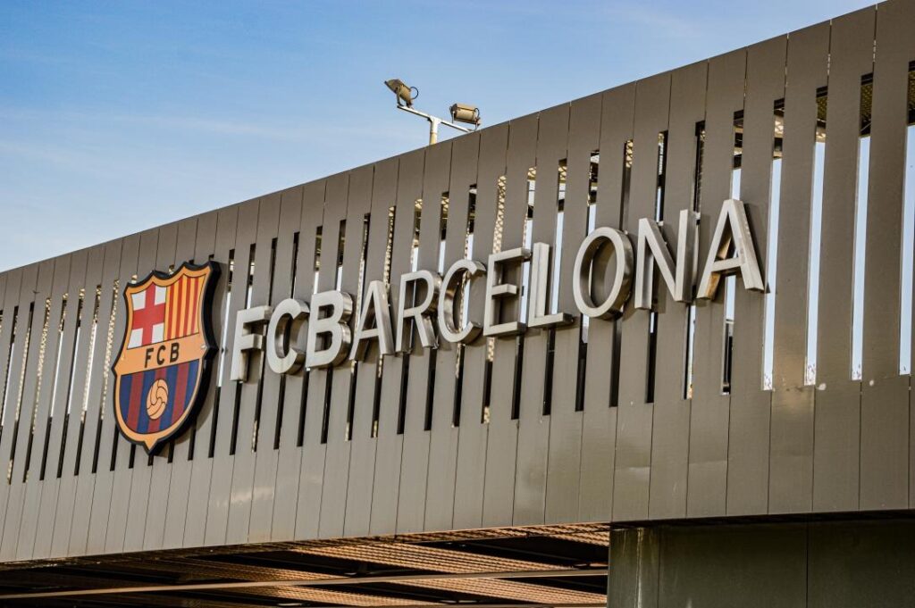 «Барселона» отказалась возвращать Неймара за 175 млн евро