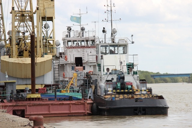 Ресейге қиыршық тастың алғашқы партиясы жөнелтілді