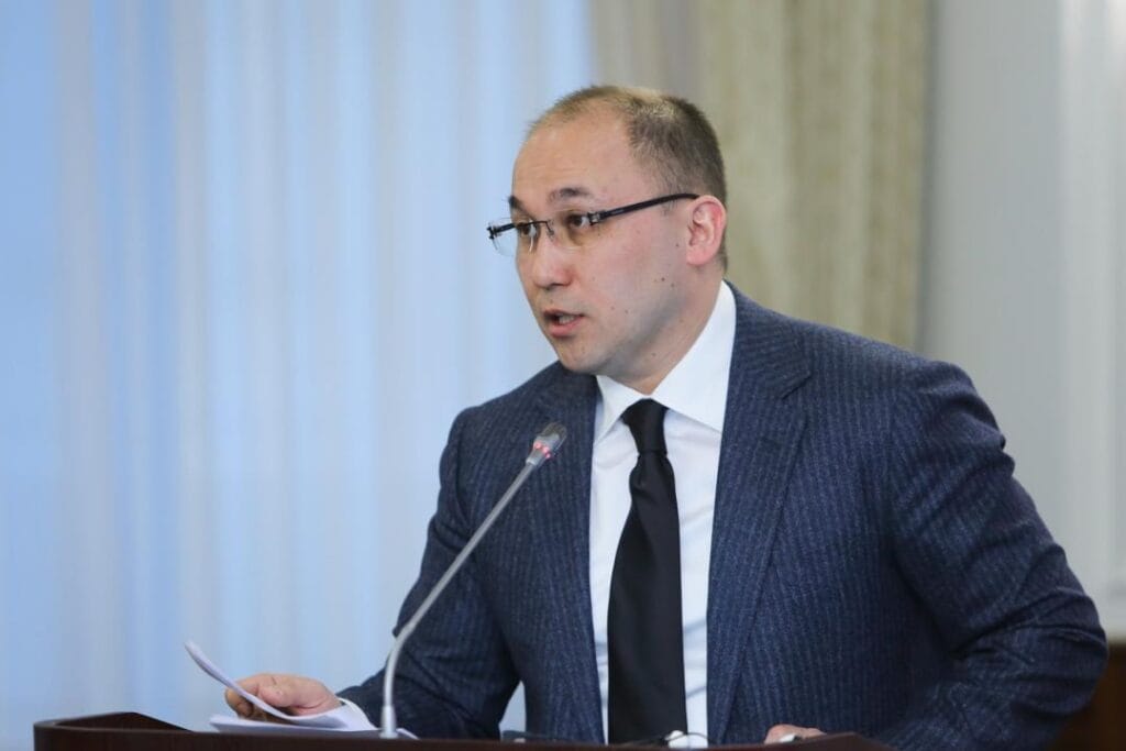 Карантин кезінде көшеде жүру ережесі қатаңдауы мүмкін