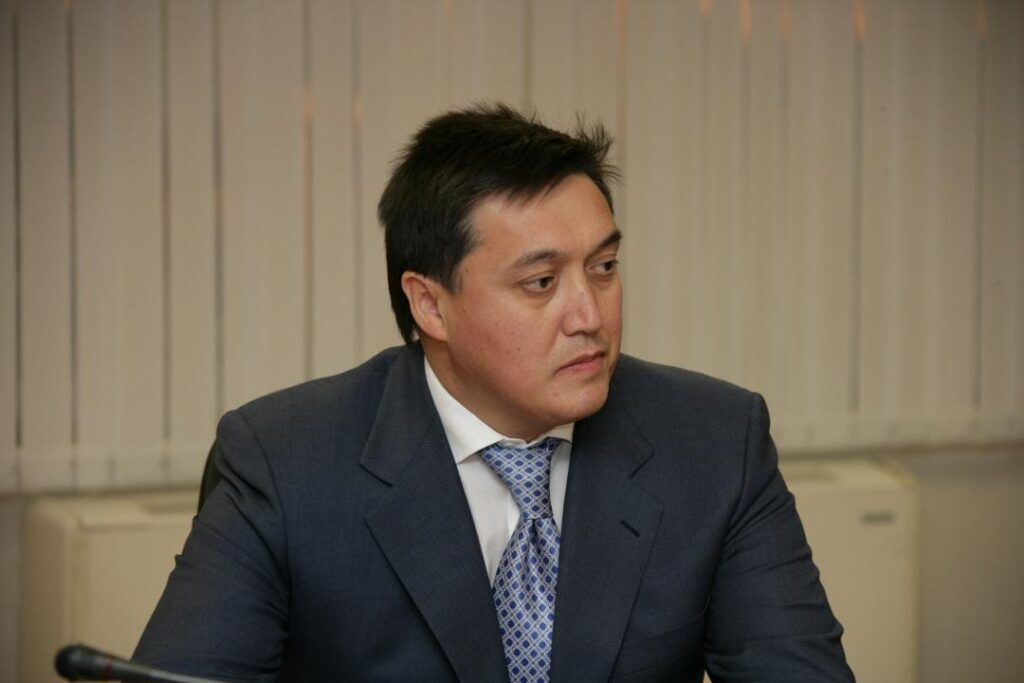 Мамин рассказал о применении онлайн-касс в Казахстане