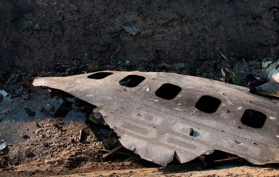 В Иране нашли черные ящики разбившегося самолета