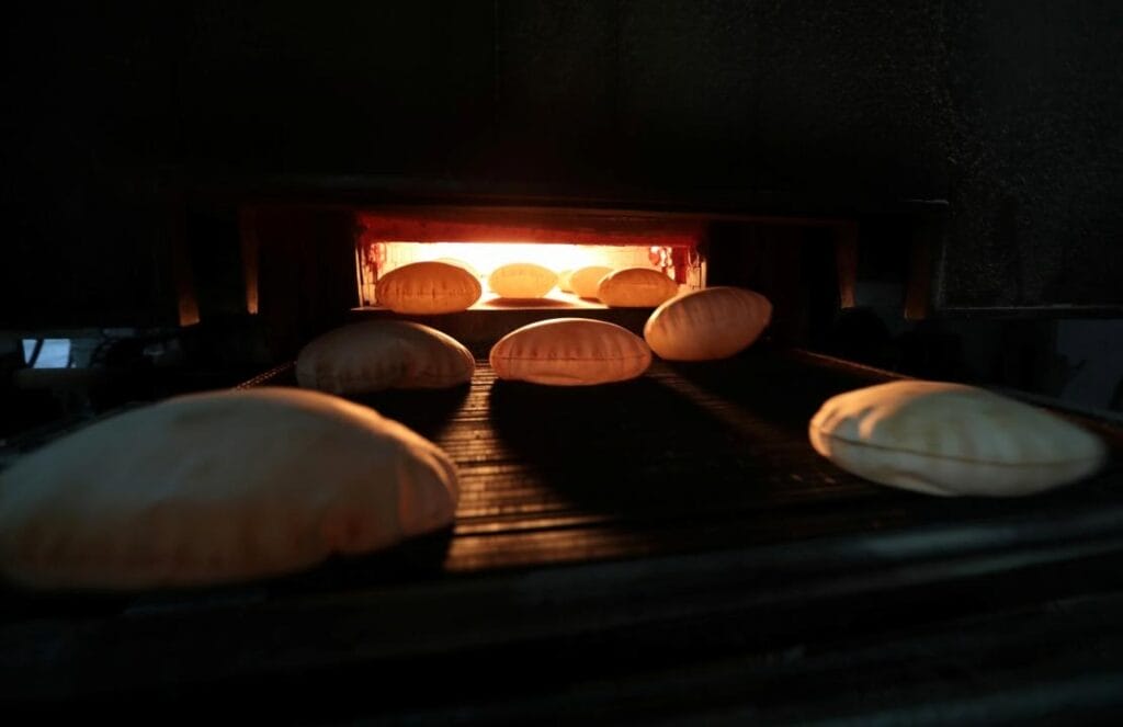 Шымкенттің наубайханаларына ұнның қымбаттауы ауыр соққы болуда