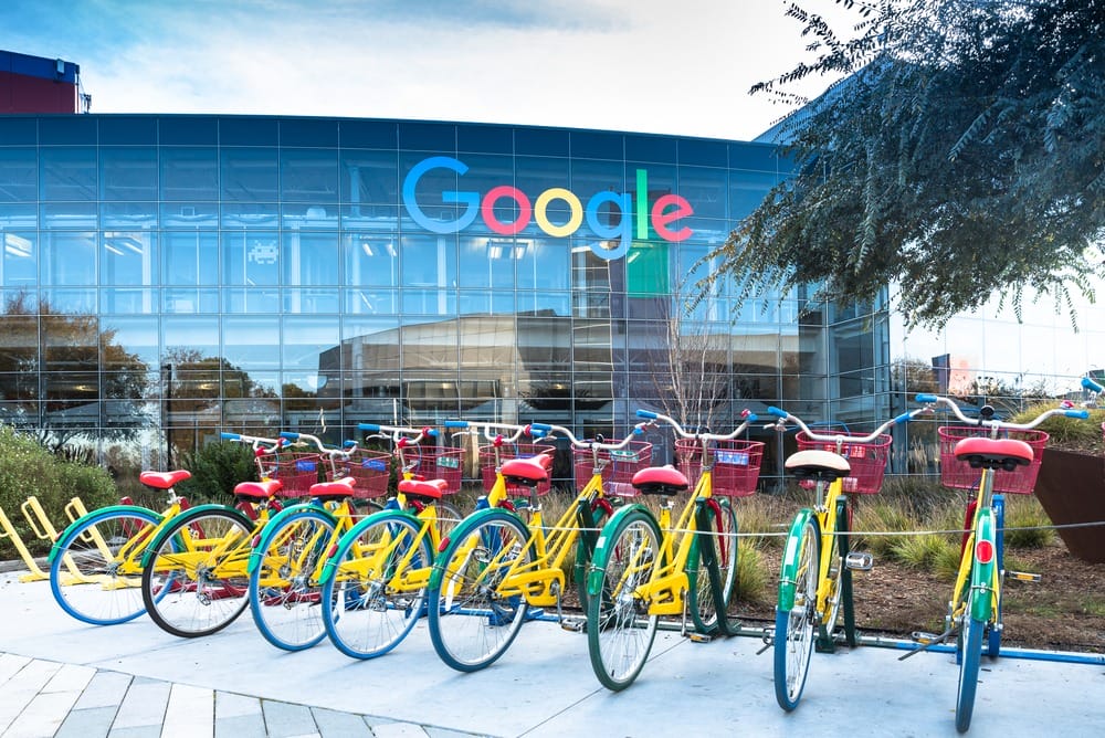 Как Google вытеснил конкурентов