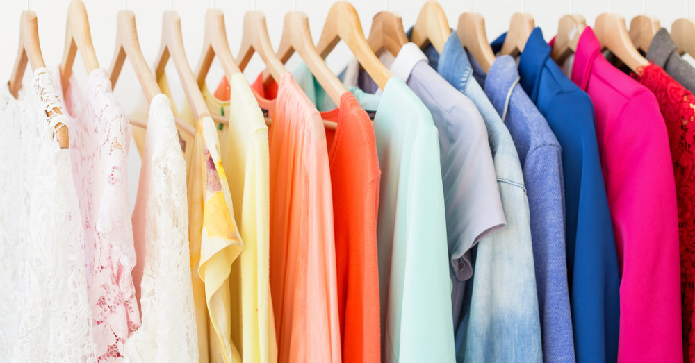 Қарағандылық әйел сауда үйінен киімді үстіне киіп, кетіп қалған