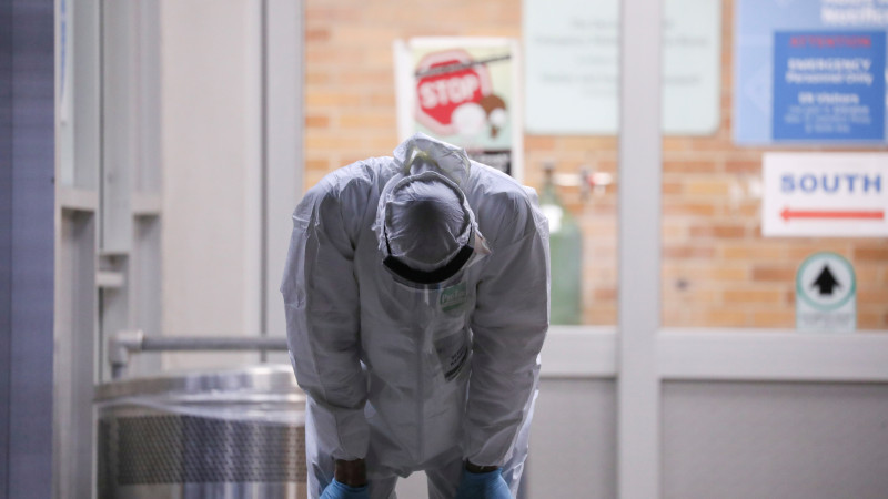 Арменияның экс-президентінің әйелі COVID-19-дан қайтыс болды