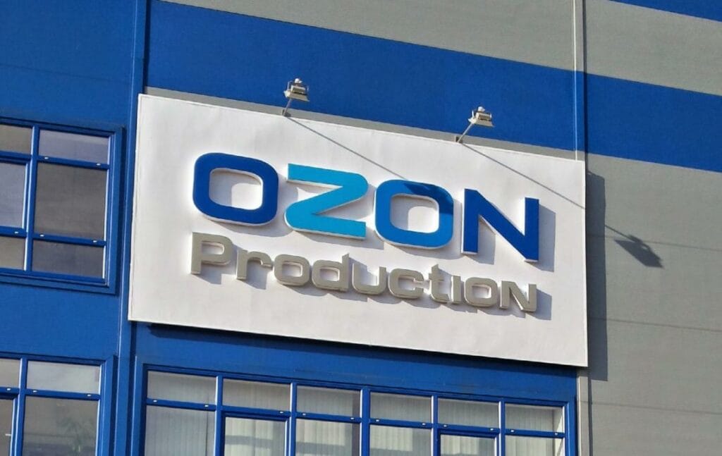 Акции Ozon выросли более чем на 40% после IPO