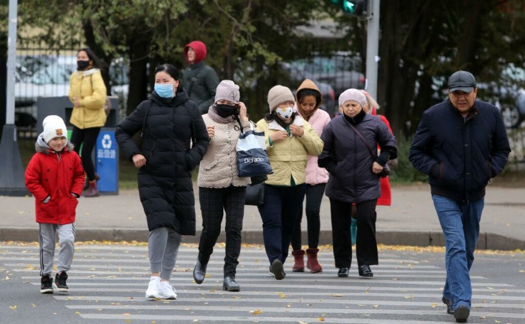 В Казахстане продолжается рост заражений коронавирусом
