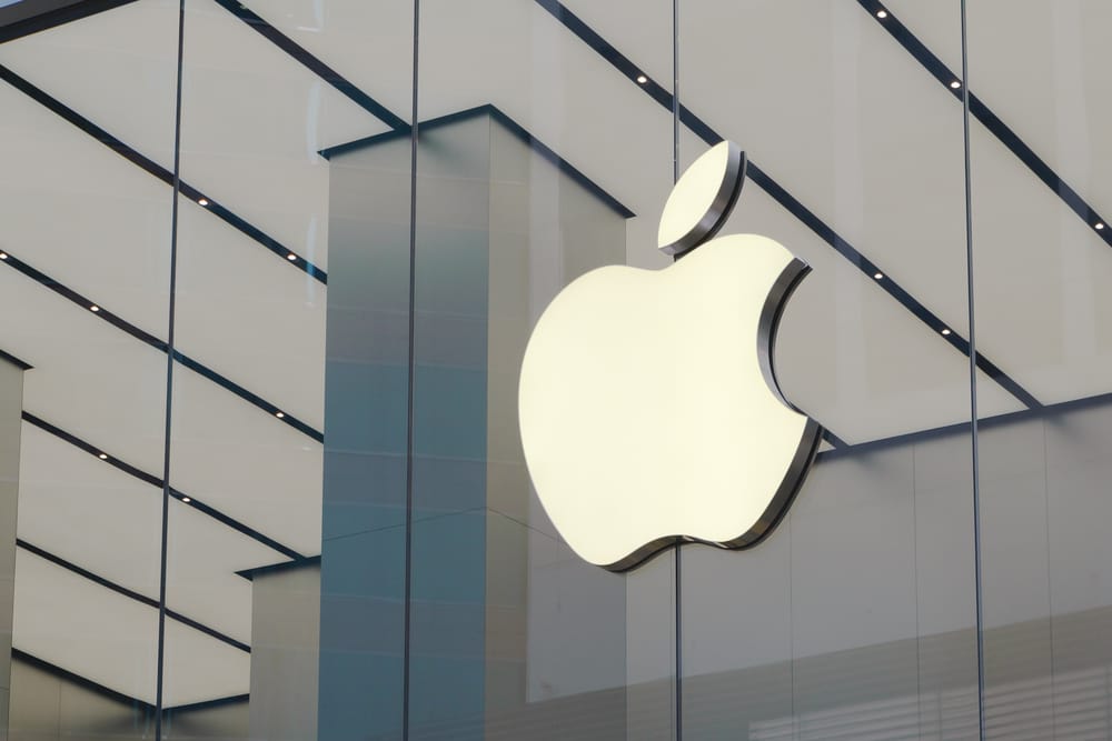 Apple могут оштрафовать на 180 млн евро из-за медленных iPhone