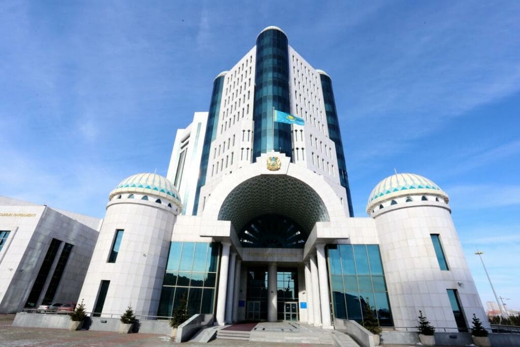 В Казахстане появятся 11 новых поселков и два новых села
