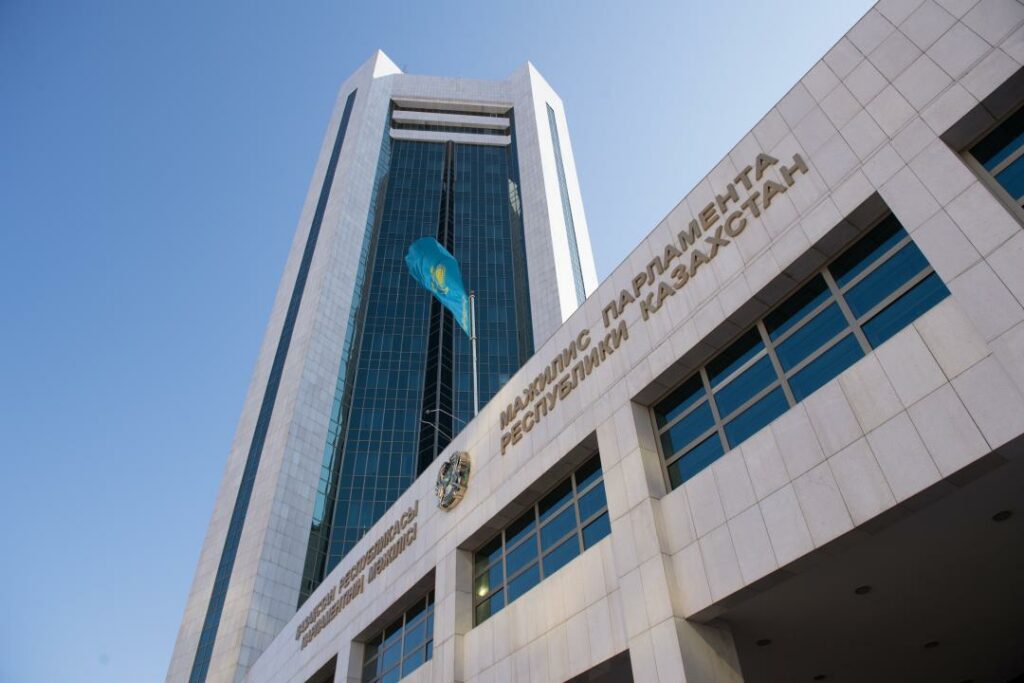 Фото: parlam.kz