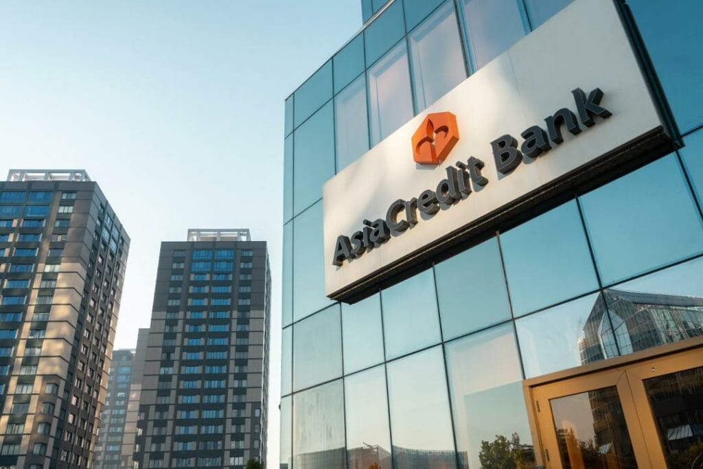 Еще один казахстанский банк могут лишить лицензии
