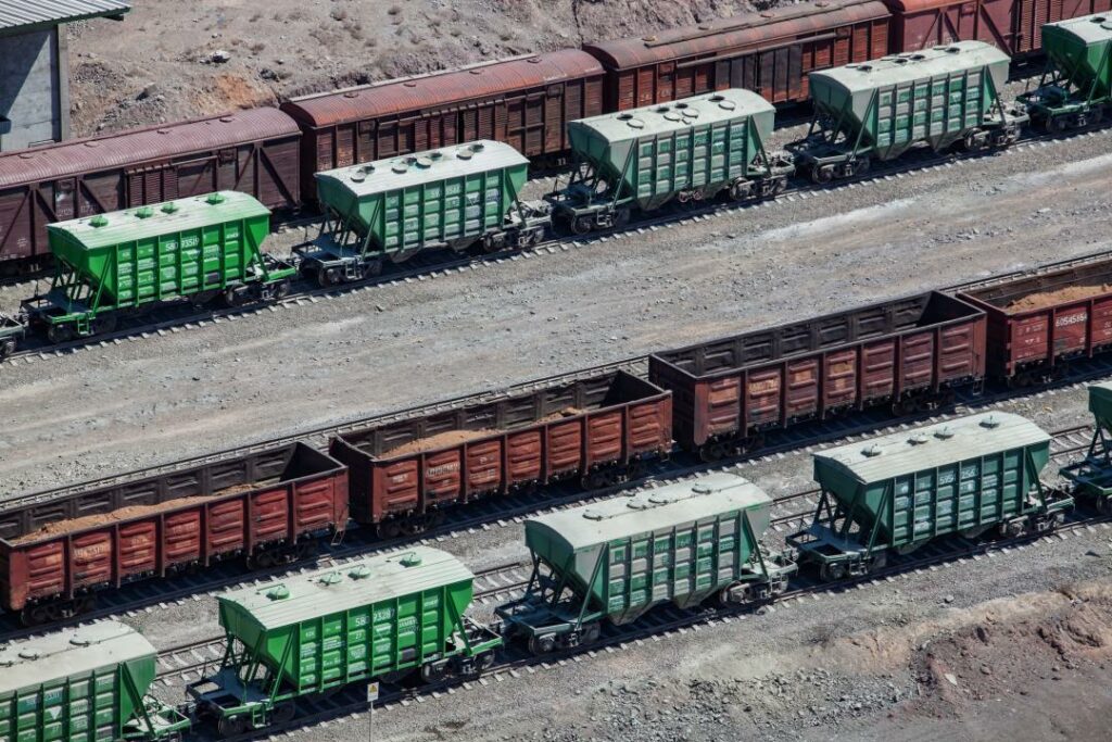 Казахстан предлагает Китаю разработать правила санобработки вагонов