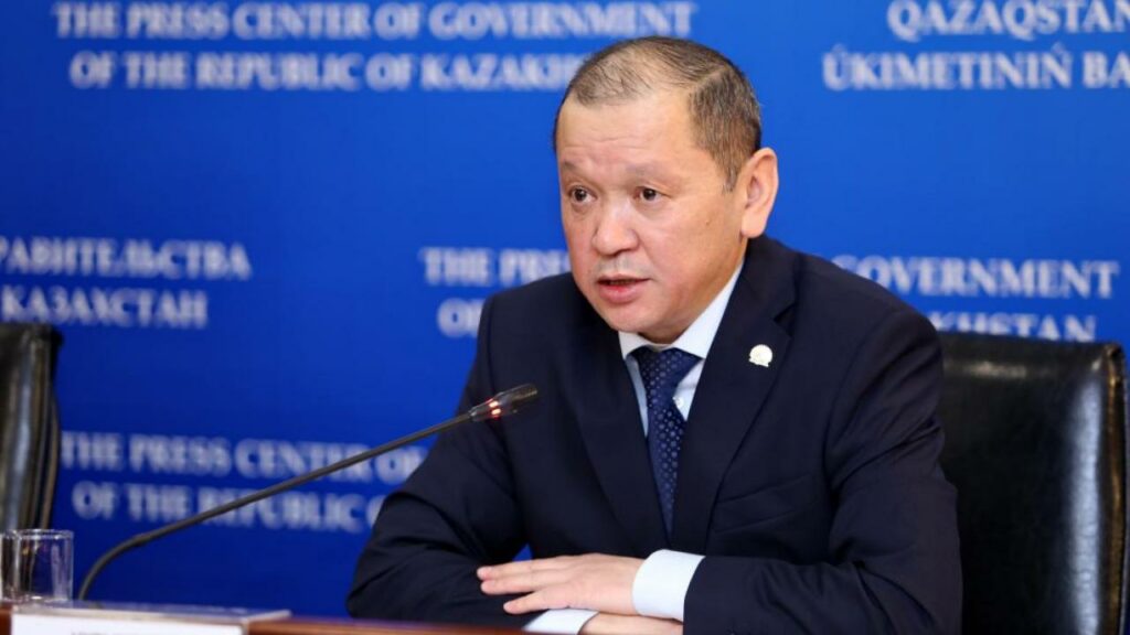 Казахстанцы получили 476,1 млрд тенге в 2020 году