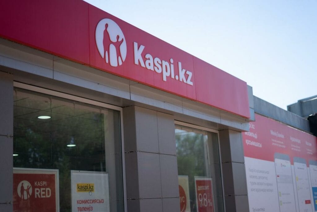 Казахстанцы пожаловались на сбой в работе Kaspi