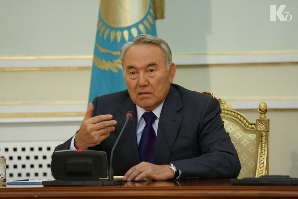 Назарбаев попросил Nur Otan поддержать кандидатуру Мамина