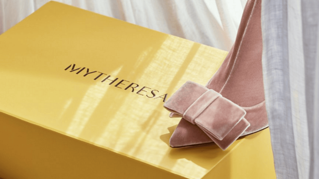 Фото: Mytheresa 