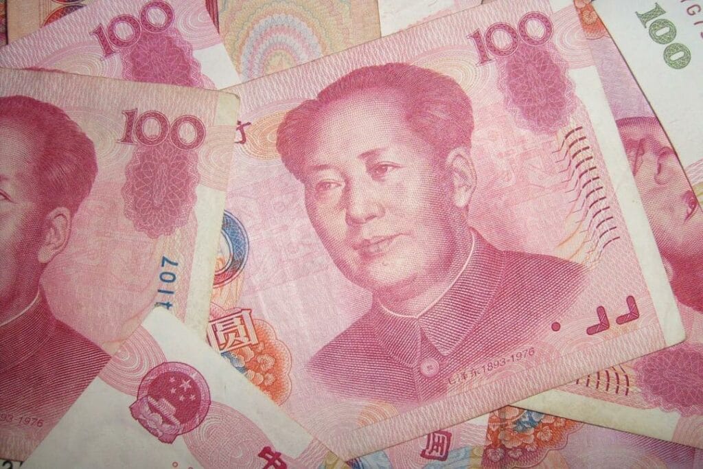 Китай привлек рекордное количество иностранных инвестиций