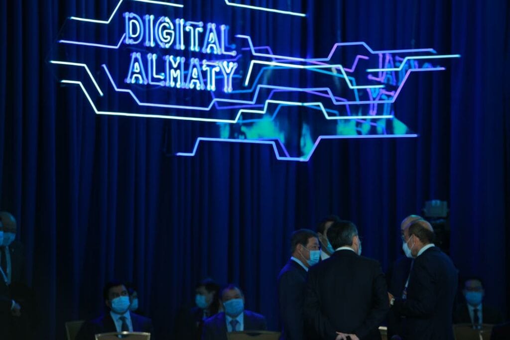 Фото: Курсив