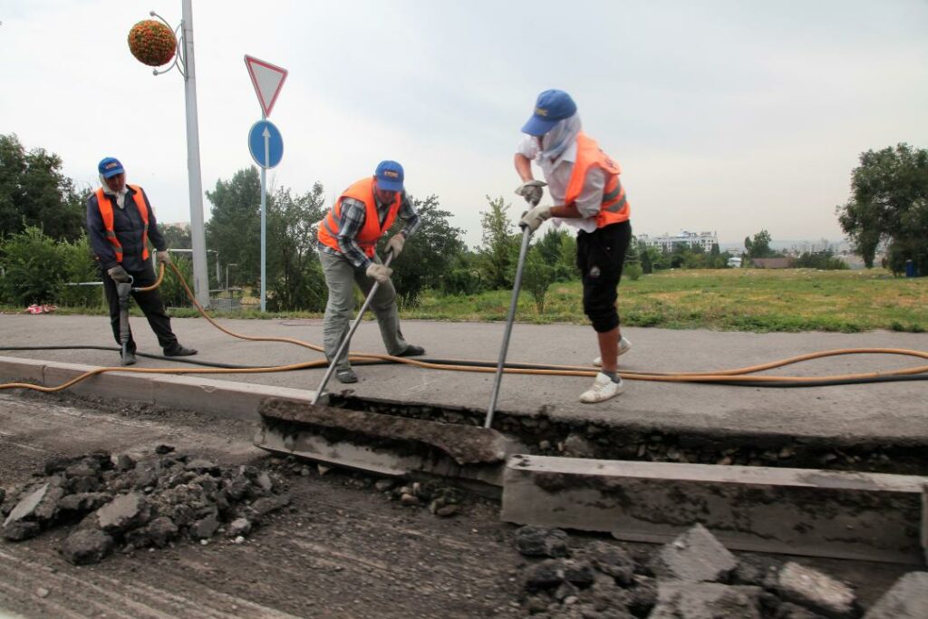 На реконструкцию участка автодороги Кызылорда — Жезказган требуется 90 млрд тенге