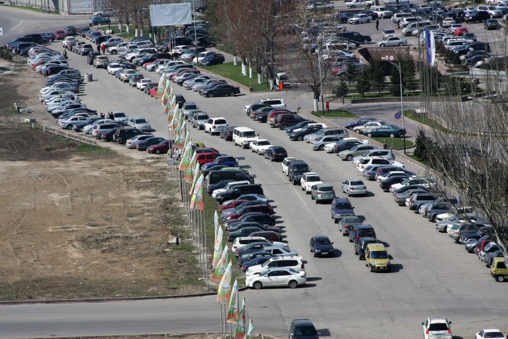 Автовладельцы пополнили казахстанский бюджет почти на 20 млрд тенге