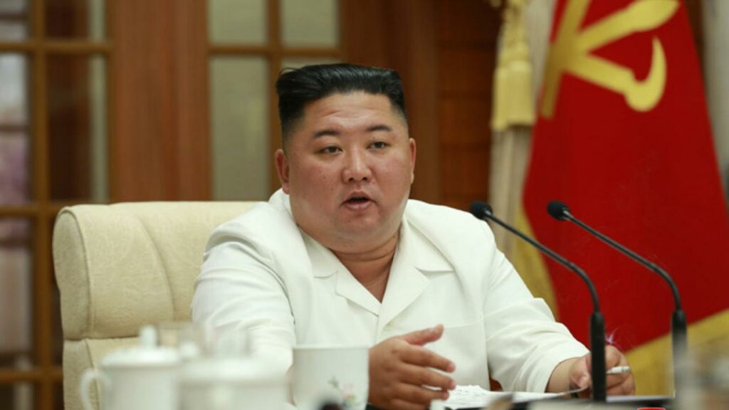 Ким Чен Ын призвал народ готовится к трудной борьбе за будущее