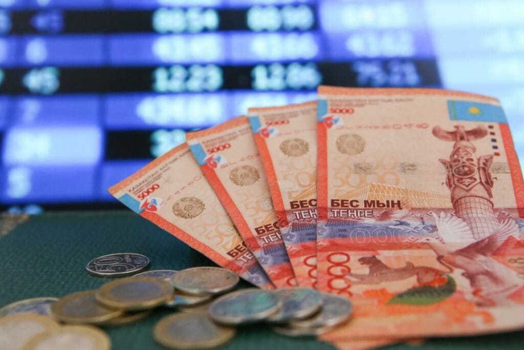 Госорганы Казахстана не освоили 3 млрд из республиканского бюджета