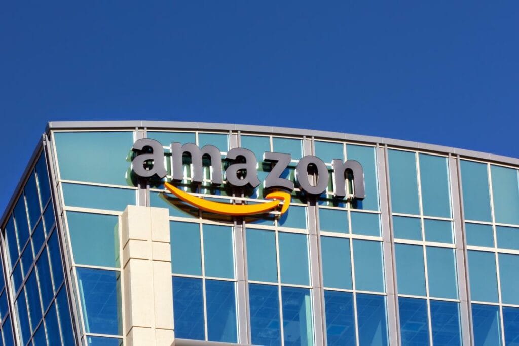 Безос в последний раз обратился к акционерам во главе Amazon