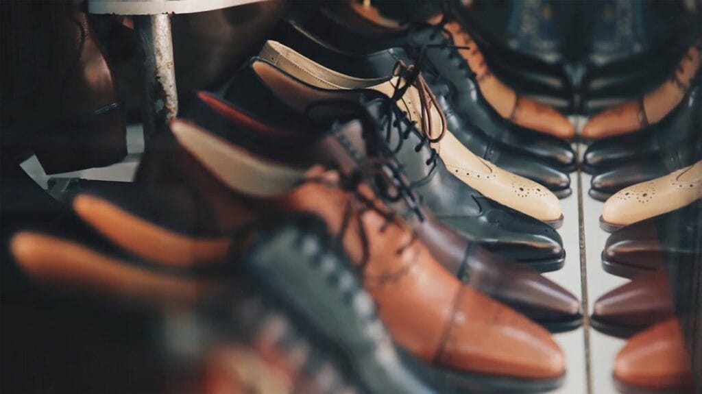 Маркировать обувь в Казахстане начнут с 1 июля
