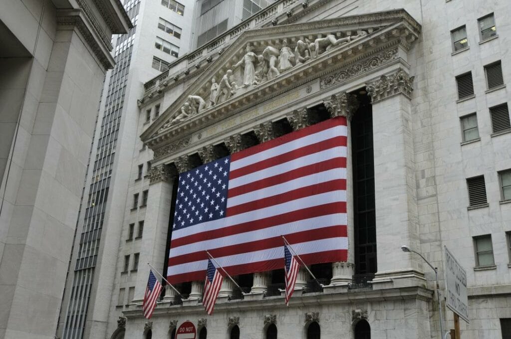 Фондовый рынок США падает второй день подряд