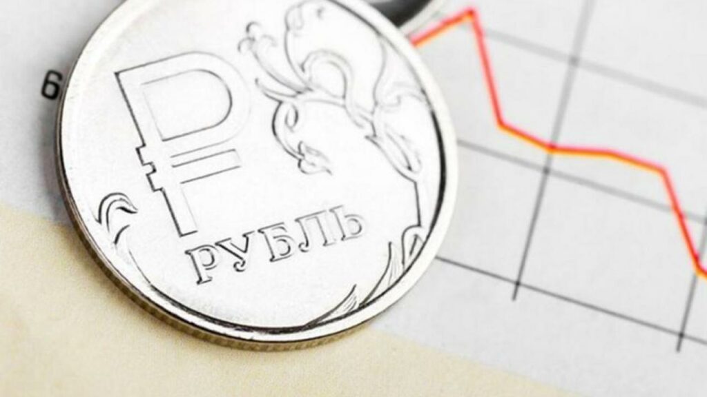 Рубль вырос на решении ЦБ о повышении ключевой ставки