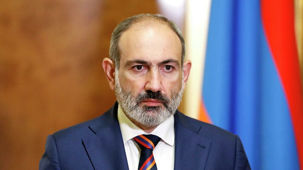 Пашинян заявил о своей отставке с поста премьер-министра Армении