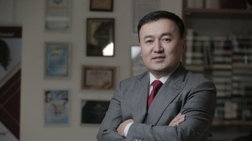 Фото; автордікі 