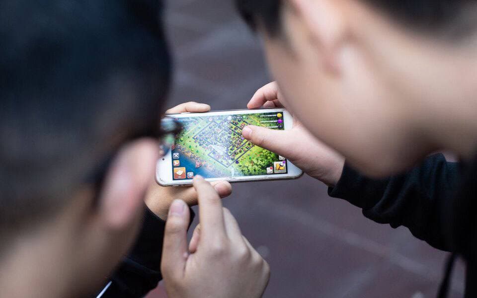 Қытай әлеуметтік желіде балаларды тіркеу ережелерін күшейтуді жоспарлап отыр