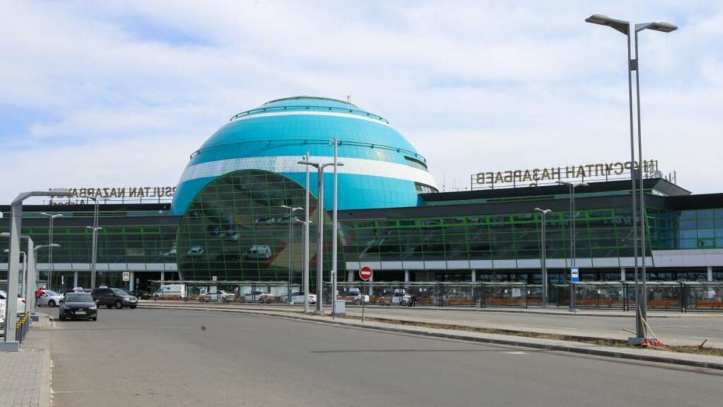 Энергетика министрлігі елорда әуежайының авиациялық жанармай тапшылығы туралы мәлімдемесіне жауап берді