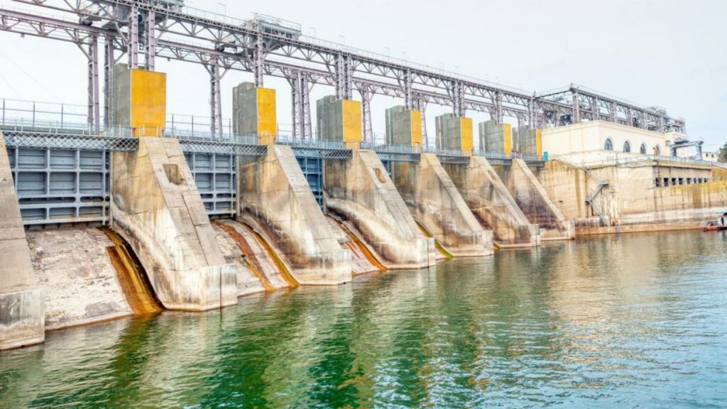 Kazakhstan to Pass Its Two Hydro Power Plants Over to Foreign Investors