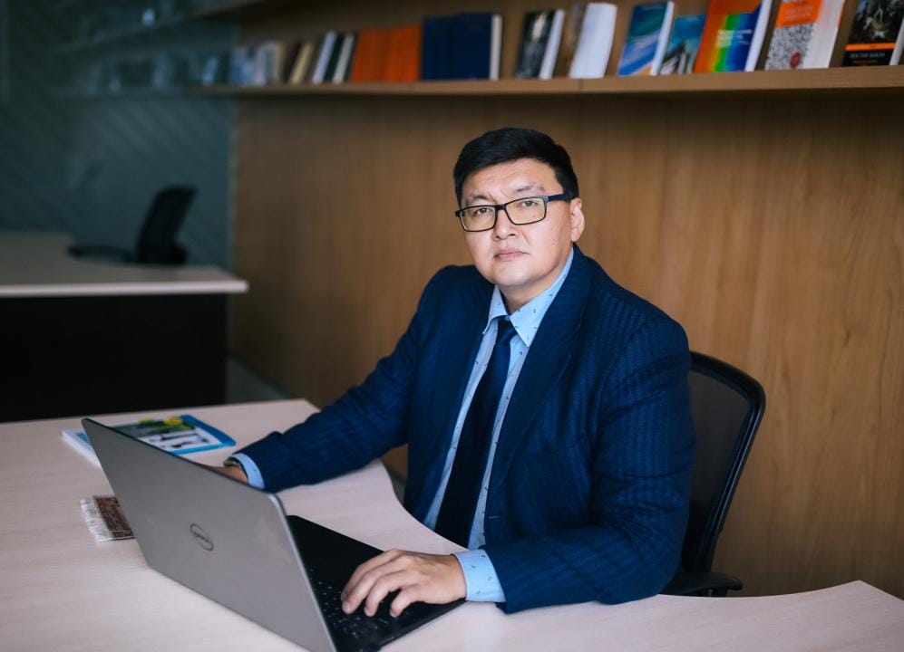 Фото: Live Education