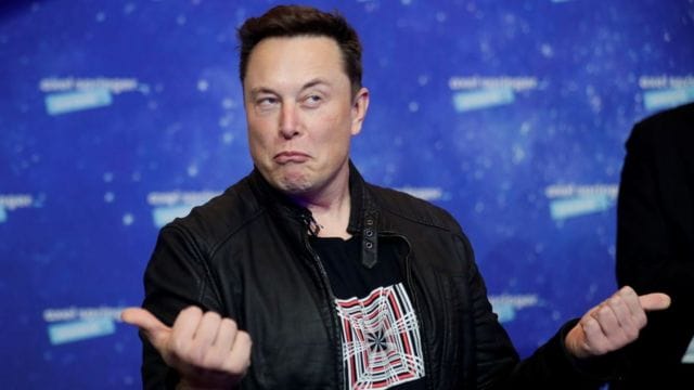 Илон Маск Tesla акцияларын бір миллиард доллардан астамға сатты