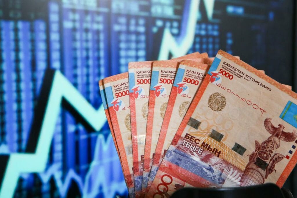 Коллаж: Аскар Ахметуллин