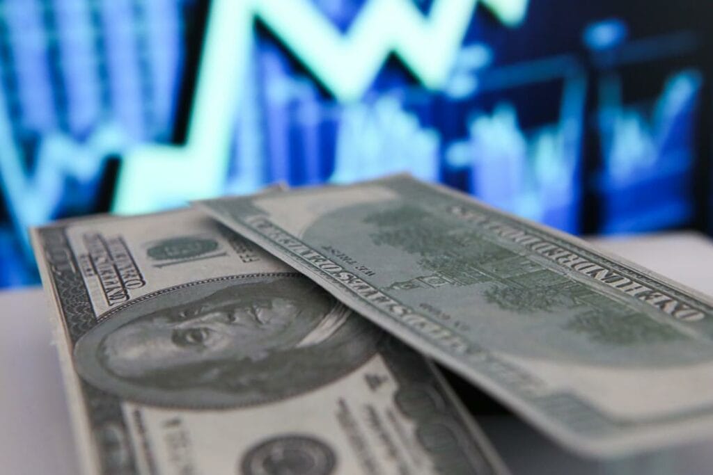 Коллаж: Аскар Ахметуллин