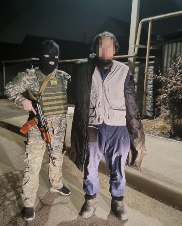 Алматыда қауіпті екі экстремистік топ құрықталды