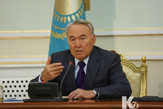 Назарбаев поручил увеличить количество образовательных грантов