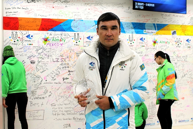 Серик Сапиев оценил объекты Атлетической деревни